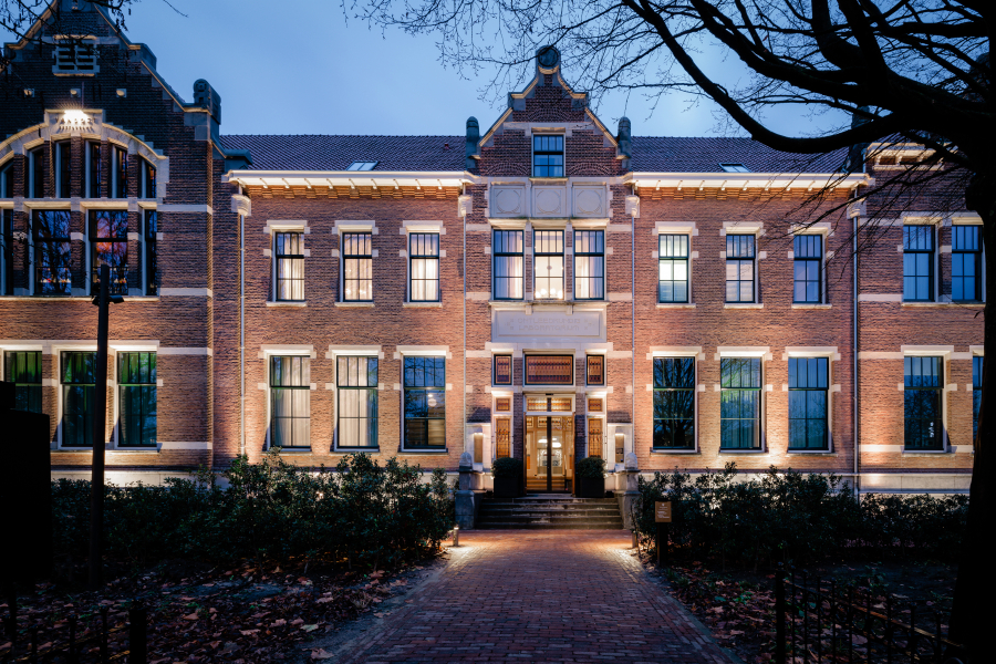 Kondor Wessels Amsterdam - Maurits at the Park - evening