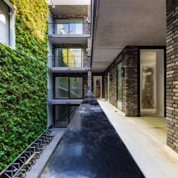 Kondor Wessels Amsterdam - Fokke Simonszstraat - Header