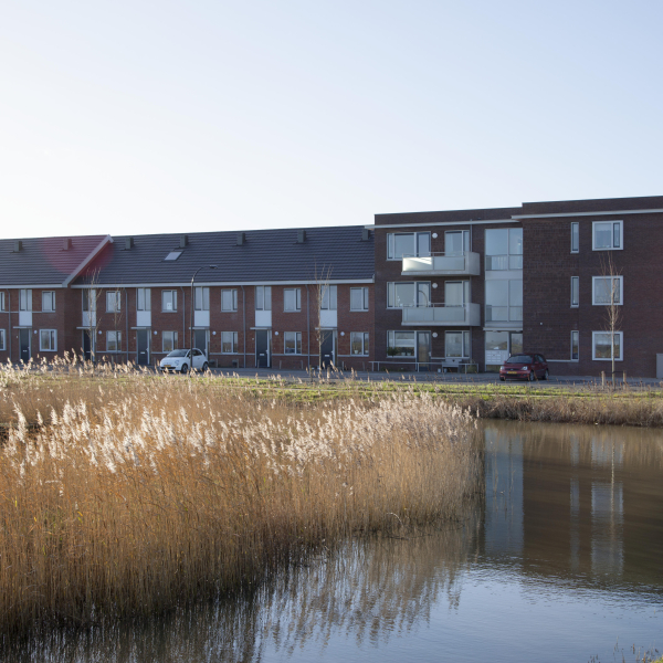Kondor Wessels Amsterdam - Nes PG B4 - Header